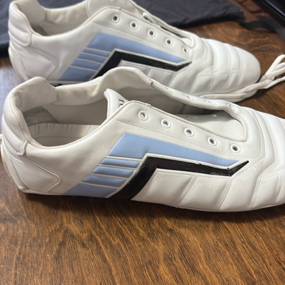 Sleek Prada athletic/club lace-ups - Picture 3 of 9